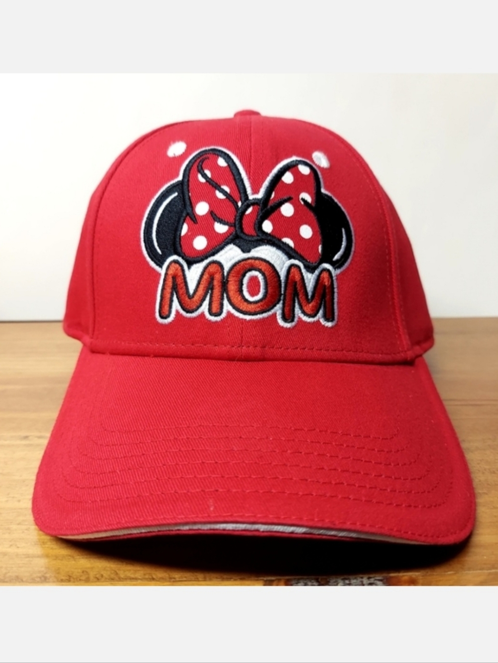 NWOT Disney Minnie Mouse Ears and Bow Embroidered "Mom" Red Adult Cap